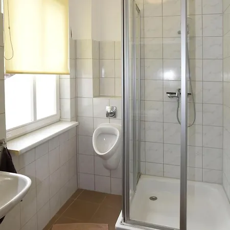 Zur Hauptwache - * Lenzen