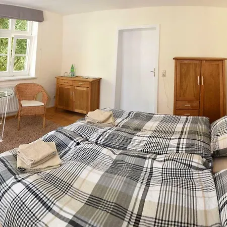 Zur Hauptwache - * Lenzen