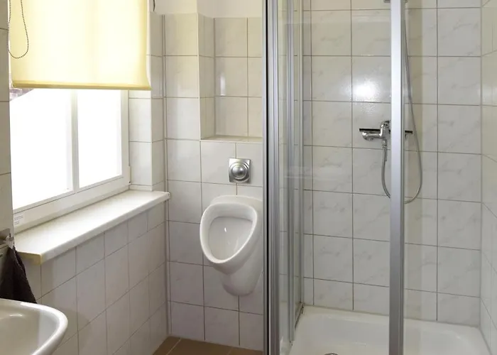 Zur Hauptwache - * Lenzen